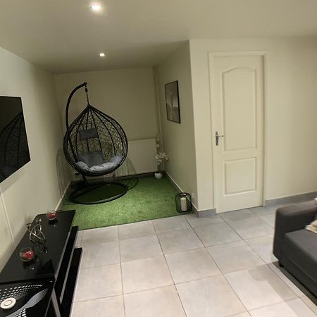 Appartement Cosy Proche Roissy Cdg Asterix Disneyland Paris Goussainville  Exterior foto